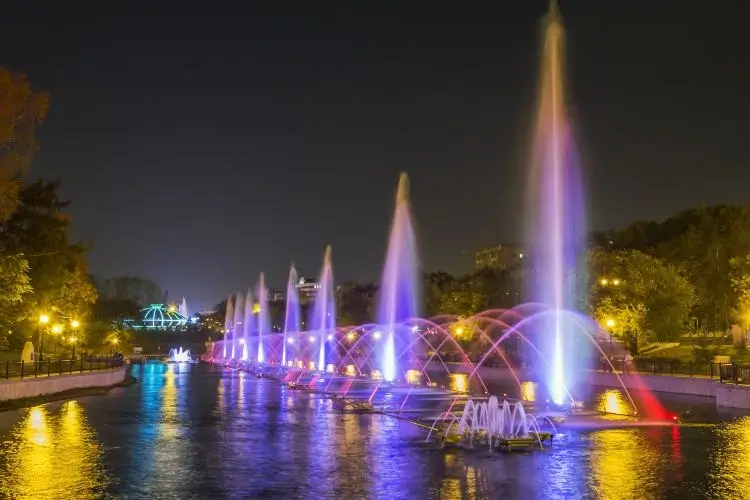 洛阳宠冲冲泉舜购物中心店实拍环境